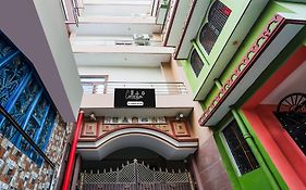 Oyo Collection O Jagannath Mandir Road Formerly Paradise Residency